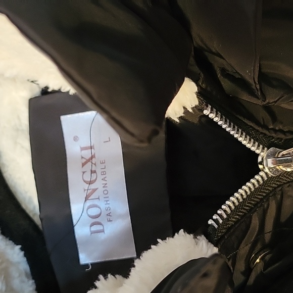 Winter coat - Picture 2 of 4